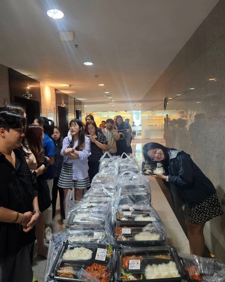 Special Team Lunch to Recharge the SINO Family